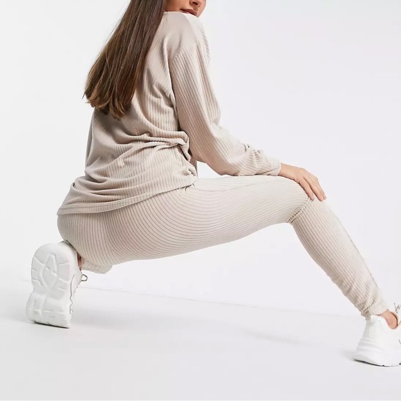 ASOS Lounge Velour Sweatshirt/Legging Set (Size 12) - Picture 1 of 5